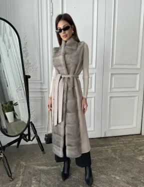 Пальто с мехом норки цвет серый