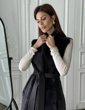 Элегантное пальто из кашемира с мехом норки