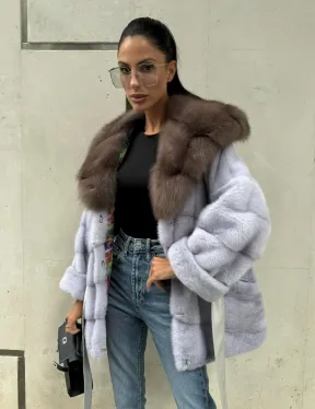 Шуба норковая с капюшоном из меха куницы - цвет голубой