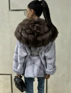 Шуба норковая с капюшоном из меха куницы - цвет голубой