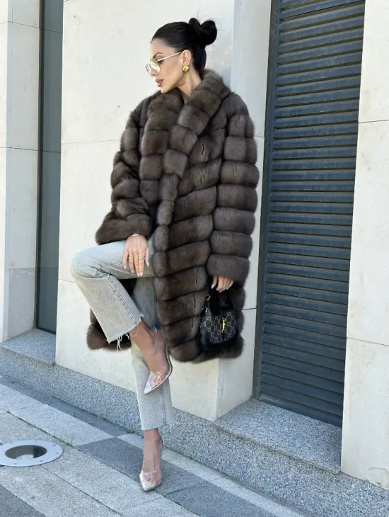 Шуба из меха баргузинского соболя - седина 1, воротник шаль