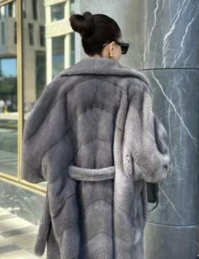 Норковая шуба в цвете сапфир