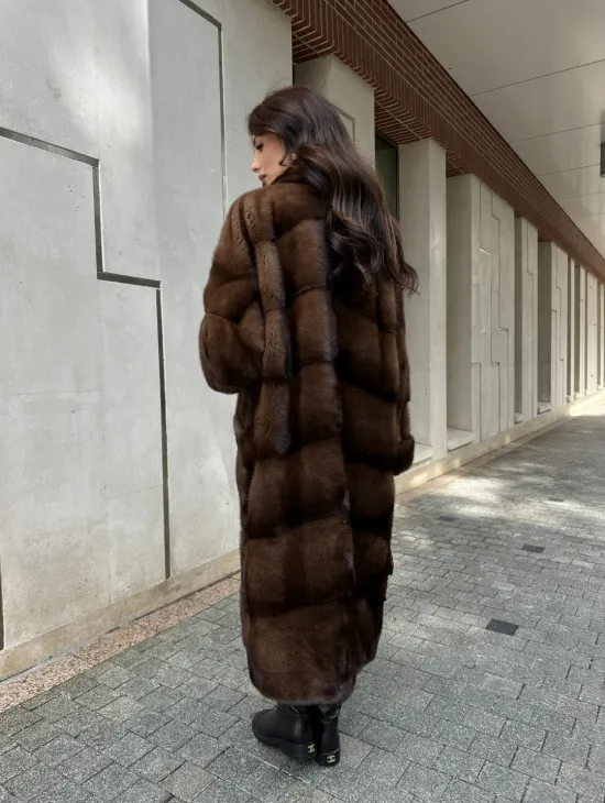 Норковая шуба NAFA соболиного натурального цвета