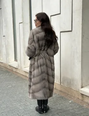 Шуба из норки  серого цвета - сапфир с английским воротником