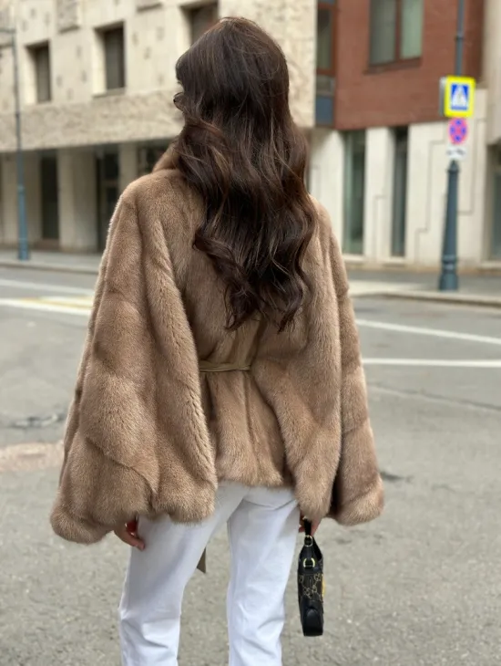 Шуба автоледи из норки цвет бежевый