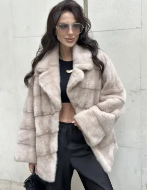 Шуба из меха норки английский воротник пудра