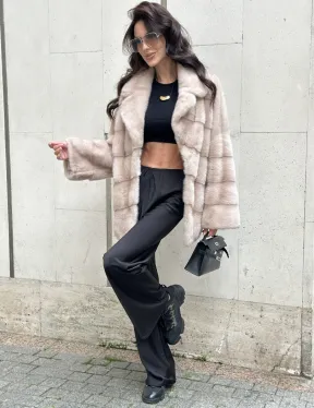 Шуба из меха норки английский воротник пудра