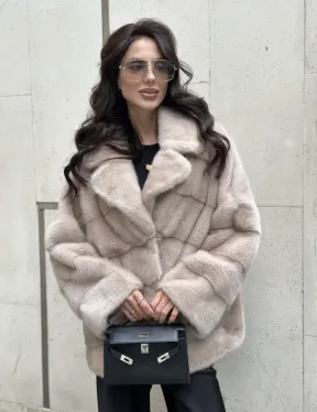 Шуба из меха норки английский воротник пудра