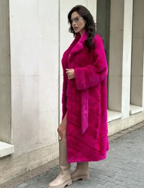 Фуксия шуба из меха аукционной норки