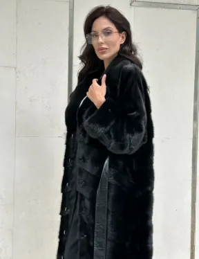 Черная шуба из норки английский воротник