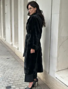 Черная шуба из норки английский воротник