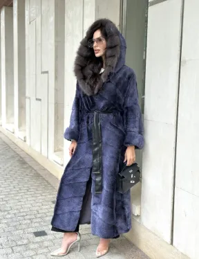 Длинная шуба из норки с капюшоном из куницы - цвет синий графит