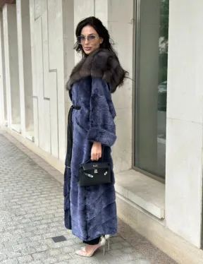 Длинная шуба из норки с капюшоном из куницы - цвет синий графит