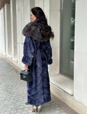 Длинная шуба из норки с капюшоном из куницы - цвет синий графит