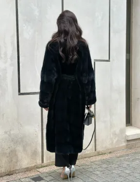 Шуба из меха норки с английским воротником темно - зеленый изумруд