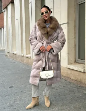 Шуба норковая с воротником из меха куницы - нюд