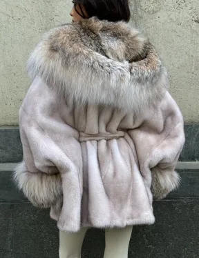 Плюшевая норковая шуба с капюшоном из меха канадской рыси - цвет натуральный нюд