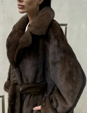 Женская винтажная шуба из аукционного меха норки Saga Furs