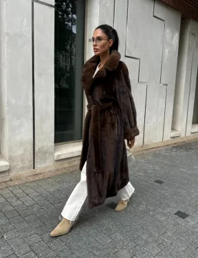 Женская винтажная шуба из аукционного меха норки Saga Furs