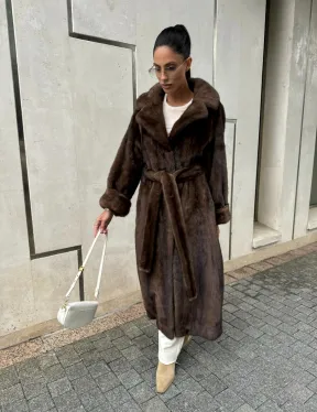 Женская винтажная шуба из аукционного меха норки Saga Furs