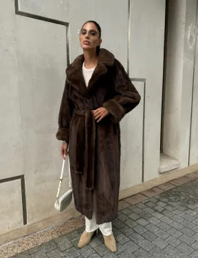 Женская винтажная шуба из аукционного меха норки Saga Furs