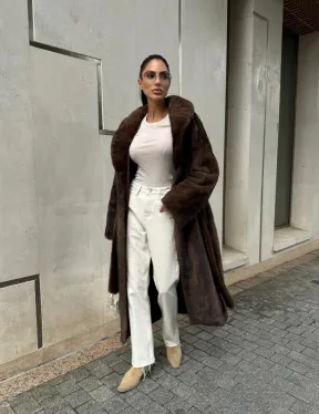 Женская винтажная шуба из аукционного меха норки Saga Furs