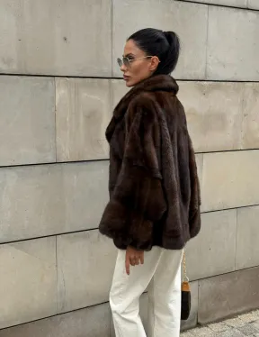 Короткая норковая шуба английский воротник роспуск