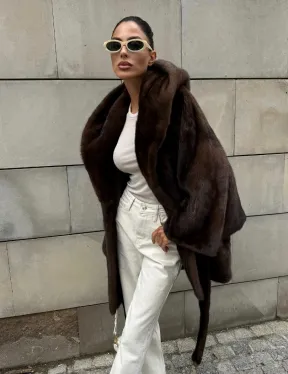 Шуба из скандинавской норки с капюшоном летучая мышь, роспуск орех