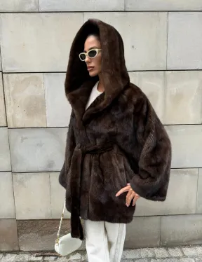 Шуба из скандинавской норки с капюшоном летучая мышь, роспуск орех