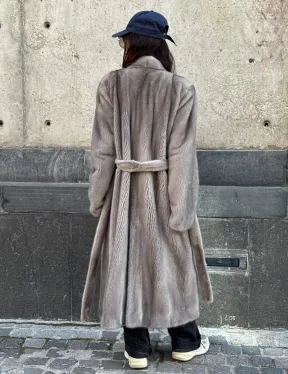 Шуба - пальто в винтажном стиле из скандинавской норки