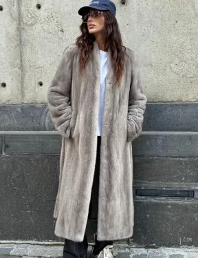 Шуба - пальто в винтажном стиле из скандинавской норки