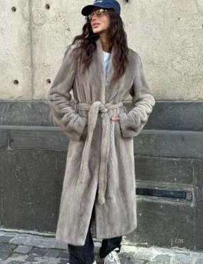 Шуба - пальто в винтажном стиле из скандинавской норки