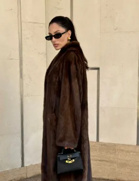 Шуба из PREMIUM норки SAGA FURS в винтажном стиле