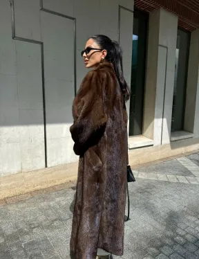 Шуба из PREMIUM норки SAGA FURS в винтажном стиле