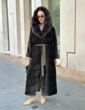 Шуба норковая с капюшоном из меха куницы - цвет темный хаки